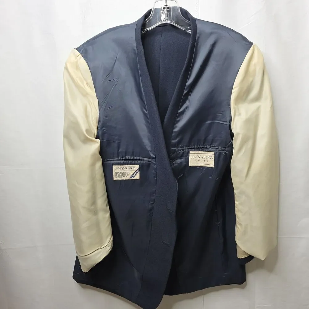 Levi’s Action Suit Blazer Mens 42S Navy Blue Two Button Vintage Sport Coat USA